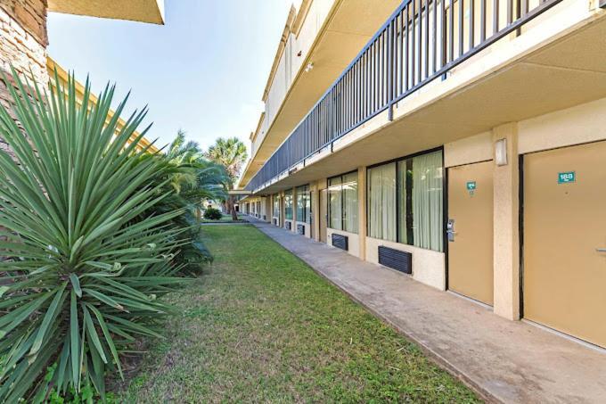 Eco-Inn Suites Baytown Exterior foto